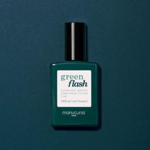Manucurist – Vernis à ongles SEMI-PERMANENT green flash 15ml – Dark Clover