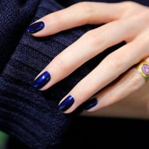 Manucurist – Vernis à ongles SEMI-PERMANENT green flash 15ml – Dark Night
