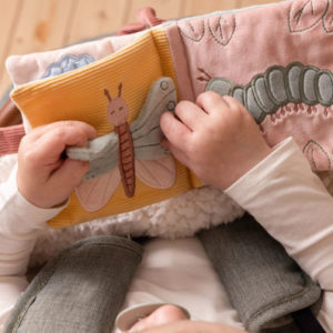 Little Dutch – Petit livre en tissu – Flowers & Butterflies