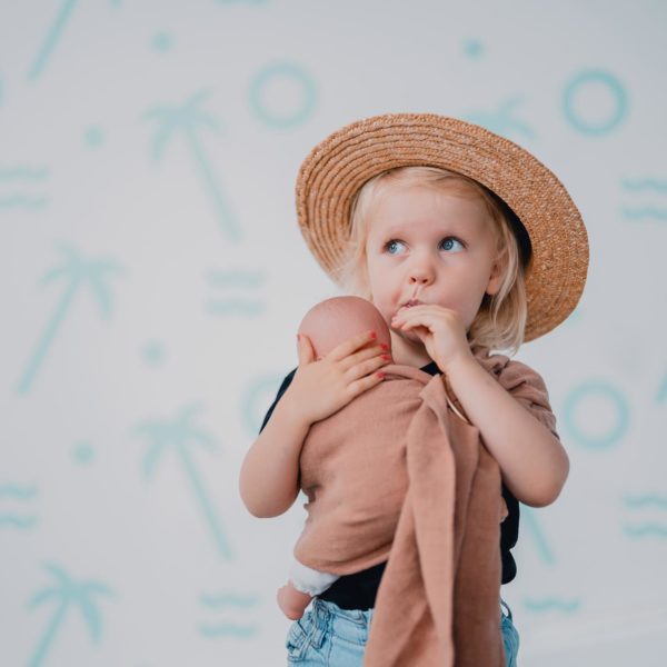 joli-nous-ring-sling-pour-poupee-et-doudou