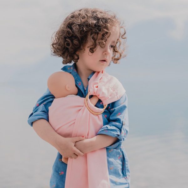 joli-nous-ring-sling-pour-poupee-et-doudou8