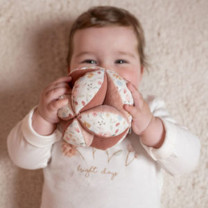 Little Dutch – Balle de préhension – Flowers & Butterflies