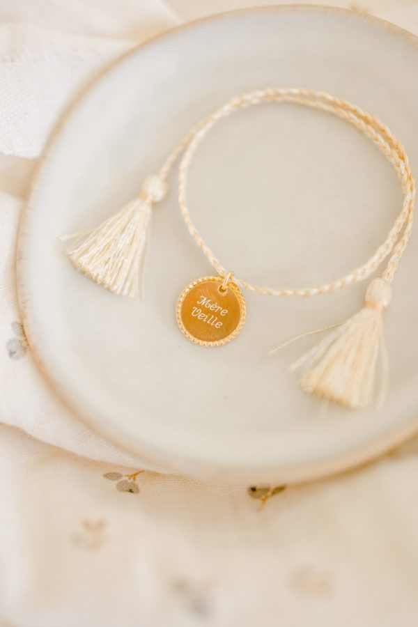 medaille-gravee-mere-veille.bracelet