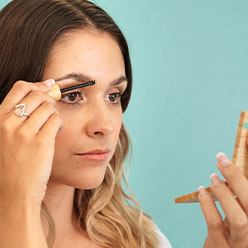 Zao Make-up – Gel fixateur sourcils
