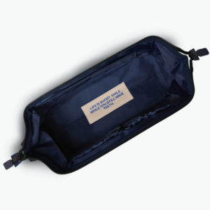 Cabaia – Trousse de toilette – Rue le Bastard Grise métallique