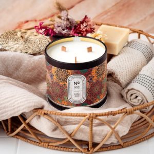 Hello Candle – Bougie métal – Sandalwood