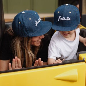 Hello Hossy – Casquette en jeans – Funtastic