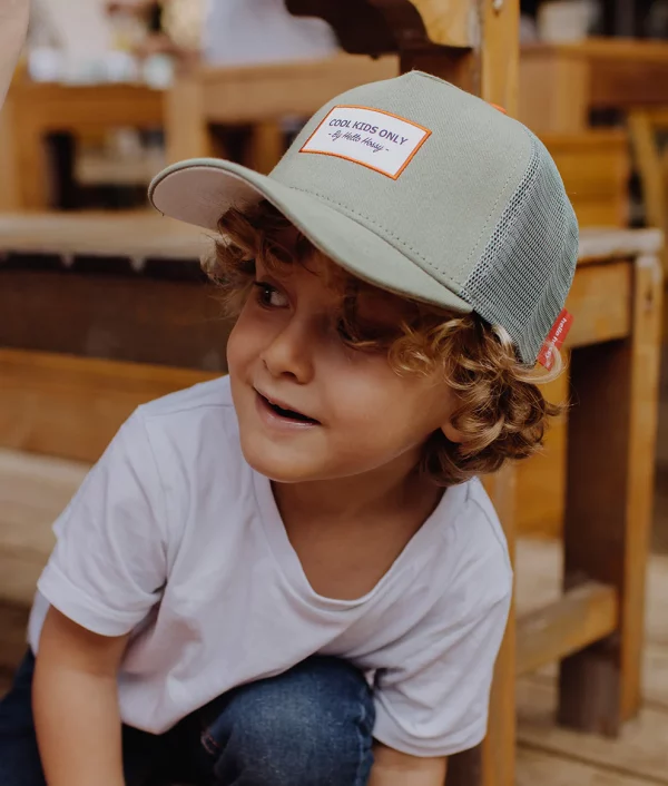 casquette-enfants-parents-trucker-khaki-hello-hossy.jpg