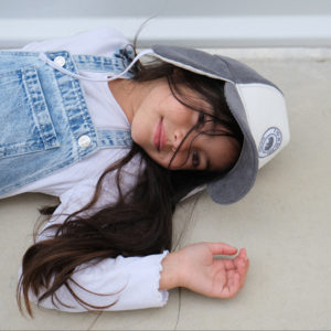 Poule Party – Casquette Sherpa avec cache oreilles – Gris Perle
